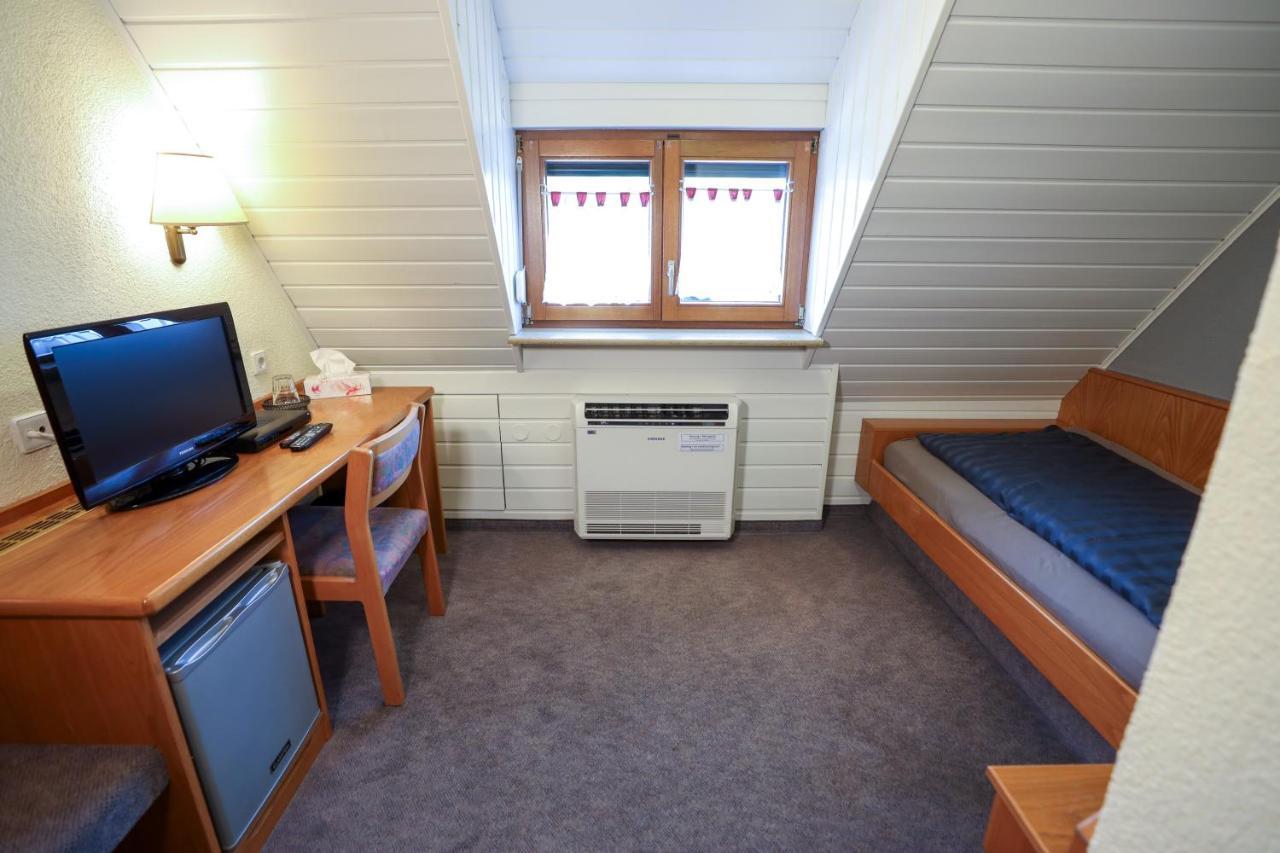 Hotel Garni Kambeitz Ötigheim Zewnętrze zdjęcie